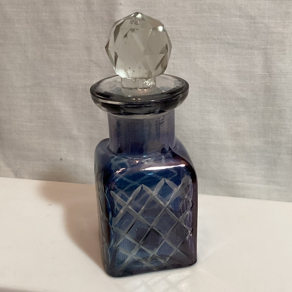 Beautiful Blue Window Glass Perfume Bottle with Crystal Stopper Made in India